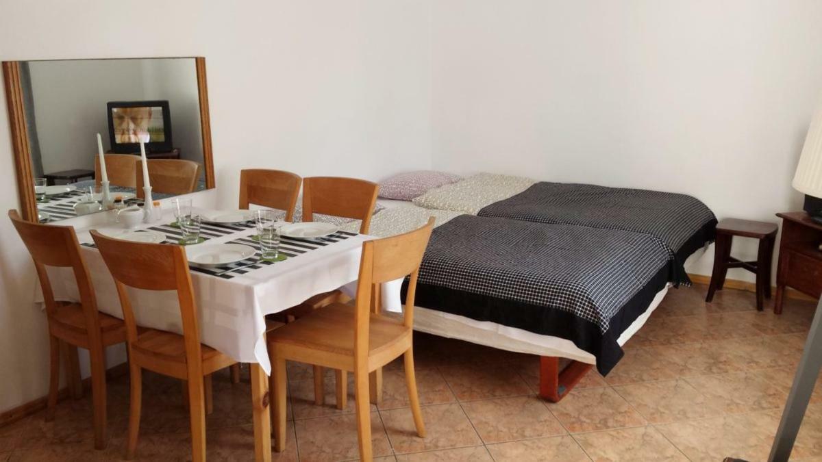 Czarny Bursztyn Apartment *